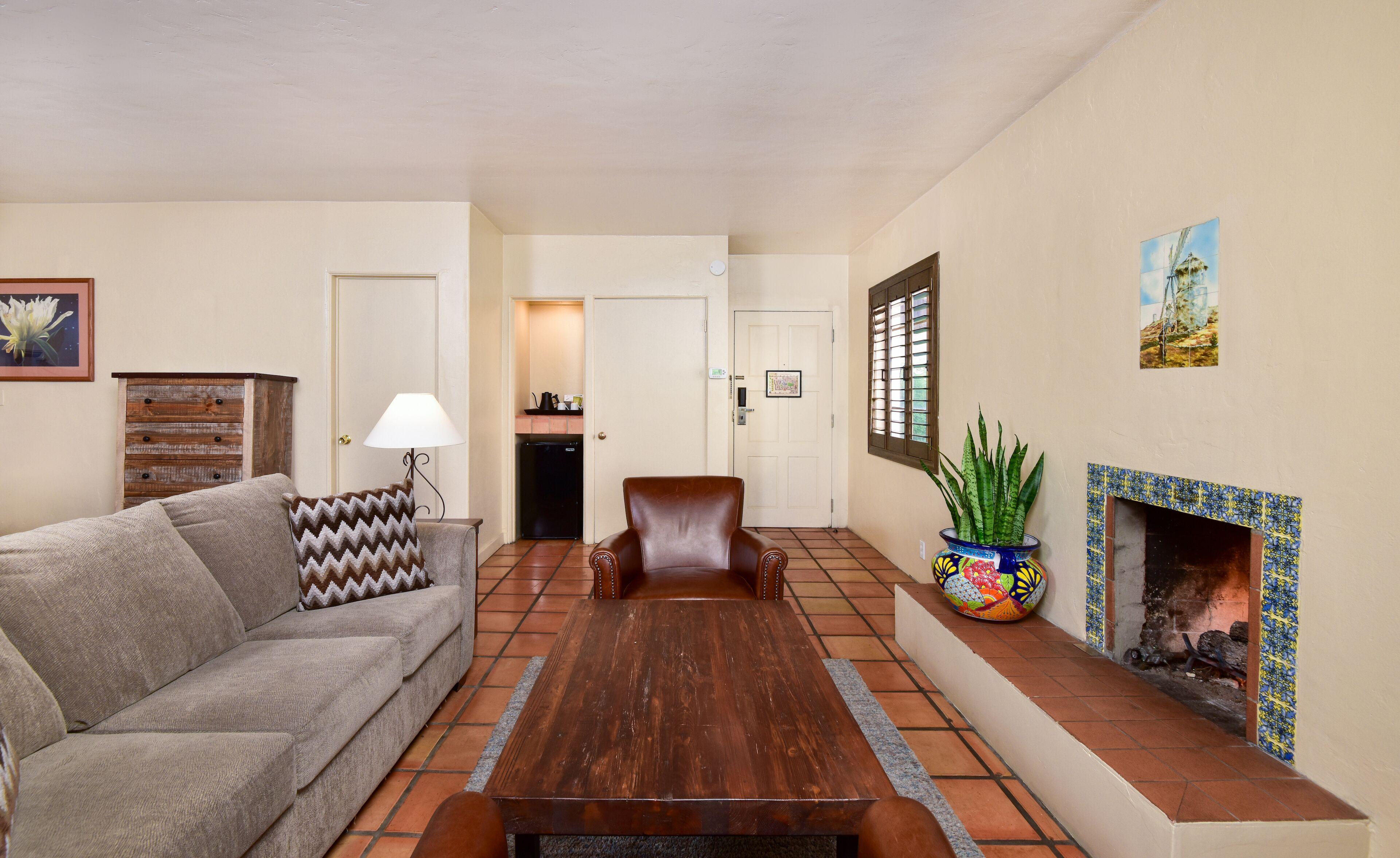 Standard Double Suite